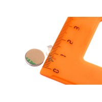 Неодимовый магнит диск 17х2 мм - Неодимовый магнит диск 10х1 мм с клеевым слоем