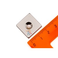 Неодимовый магнит диск 8х1.5 мм - Неодимовый магнит прямоугольник 20х20х3 мм с зенковкой 3.5/7.5 мм, N35