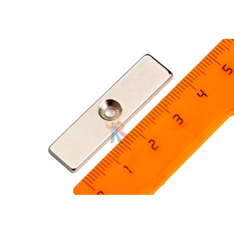 Неодимовый магнит прямоугольник 40х10х3 мм с зенковкой 3/6 мм